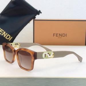 Fendi Sunglasses 545
